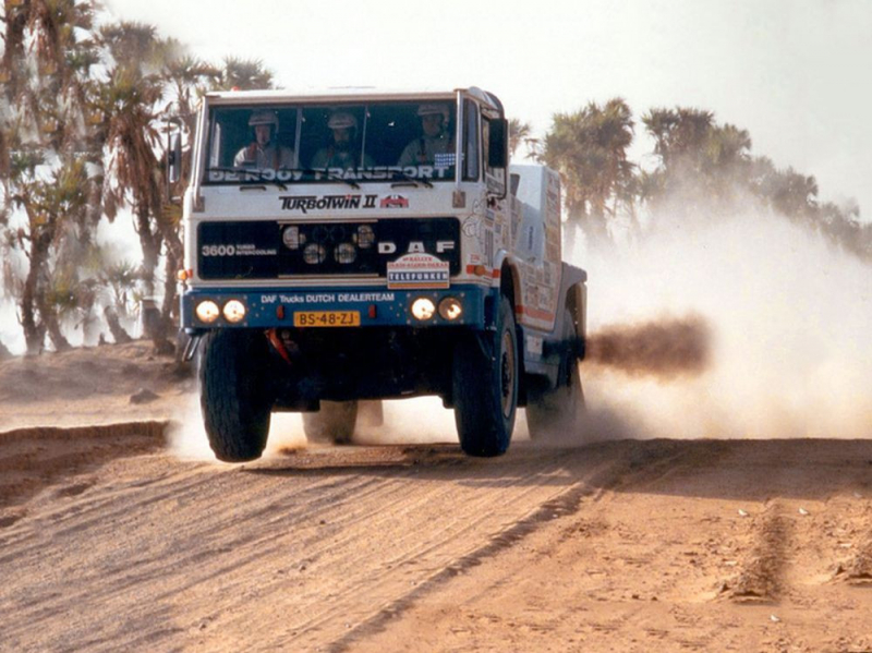 DAF TurboTwin: грузовики-монстры, подобные «Дакару», больше никогда не появятся